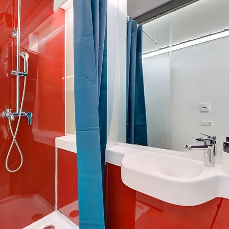 98 - Le Lokup - Wifi - Proche Tram Апартаменты Реймс