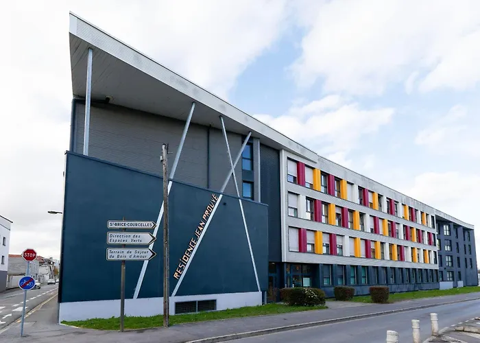 98 - Le Lokup - Wifi - Proche Tram Апартаменты *