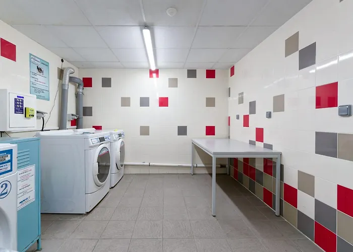 98 - Le Lokup - Wifi - Proche Tram Апартаменты Реймс